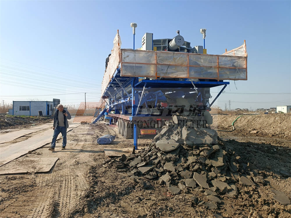 車(chē)載式壓濾機(jī)與泥漿固化劑 現(xiàn)代泥漿處理工程的靈活解決方案